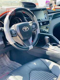 تۆیۆتا کامری